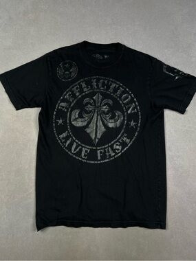 Affliction Black Short-Sleeve Graphic Tee with Distressed Crest